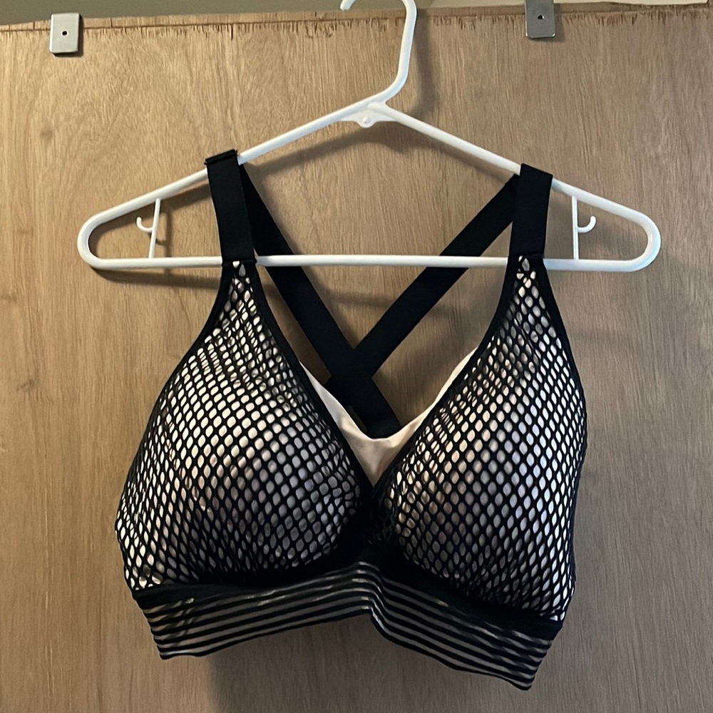 Victoria’s Secret mesh sports bra